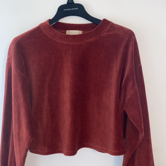 Altar’d State Sweater - Picture 2 of 10